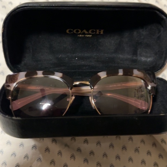 Coach sunglasses - Picture 1 of 4